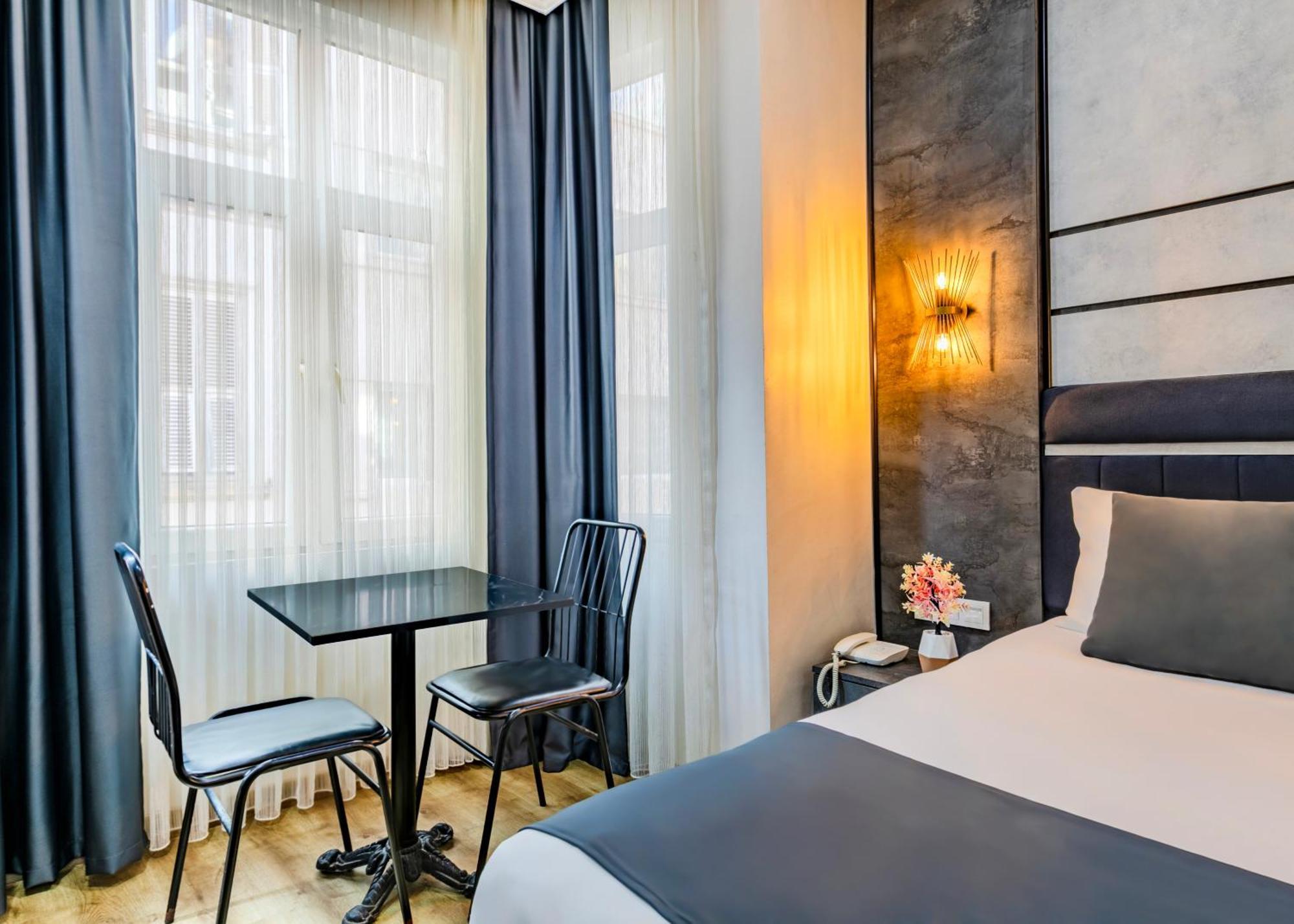 La Pazza Suites อิสตันบูล ภายนอก รูปภาพ