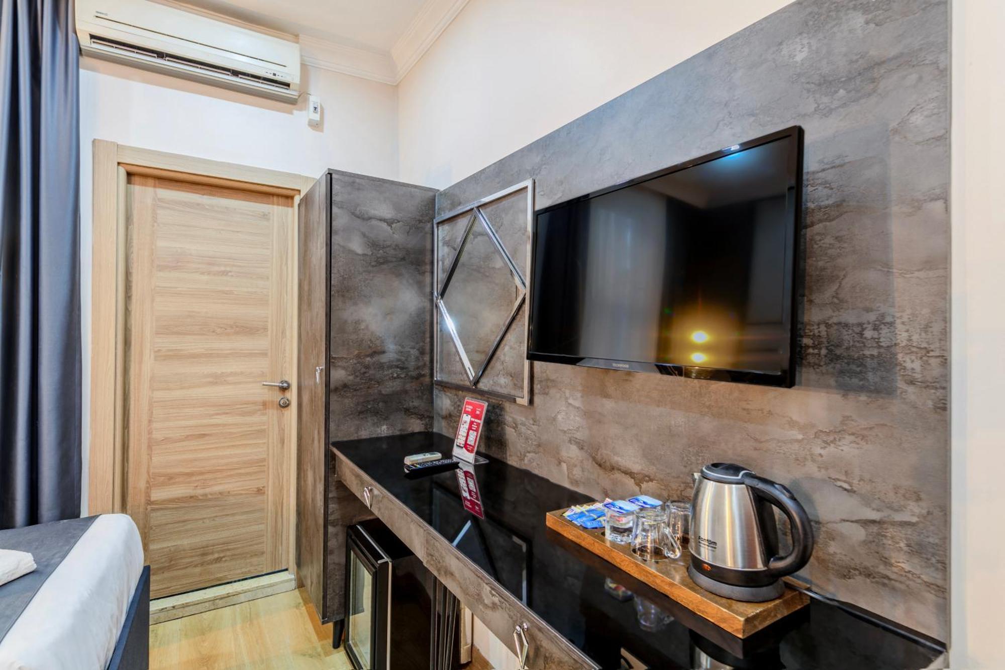 La Pazza Suites อิสตันบูล ภายนอก รูปภาพ